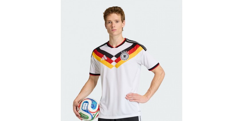 Fußball-Hype 2026: Die neuesten DFB-News & die besten Bundesliga-Trikots für Fans