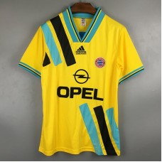 Bayern München Auswärts-Retrotrikot 1993-1994