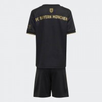 FC Bayern München Away Kids Soccer Kit 2021-22