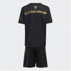 FC Bayern München Away Kids Soccer Kit 2021-22
