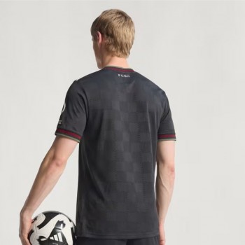 FC Bayern Herren Drittes Authentic Trikot 25-26